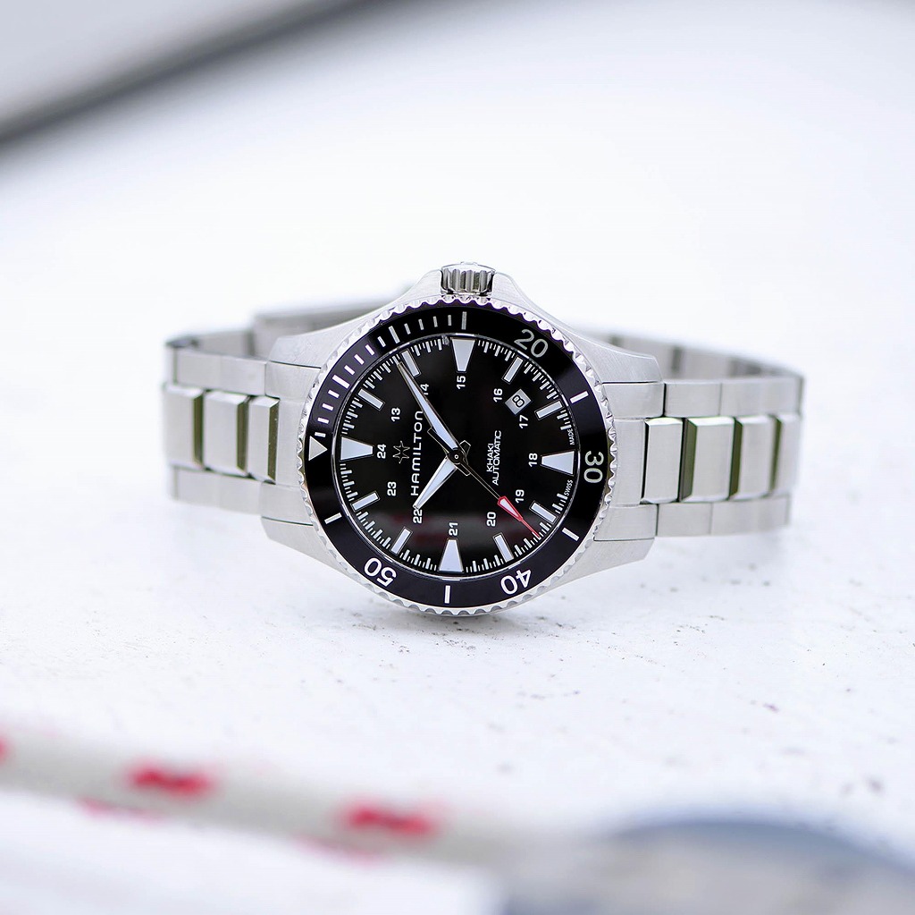 H82335131 カーキ ネイビー Scuba Auto HAMILTON ハミルトン
