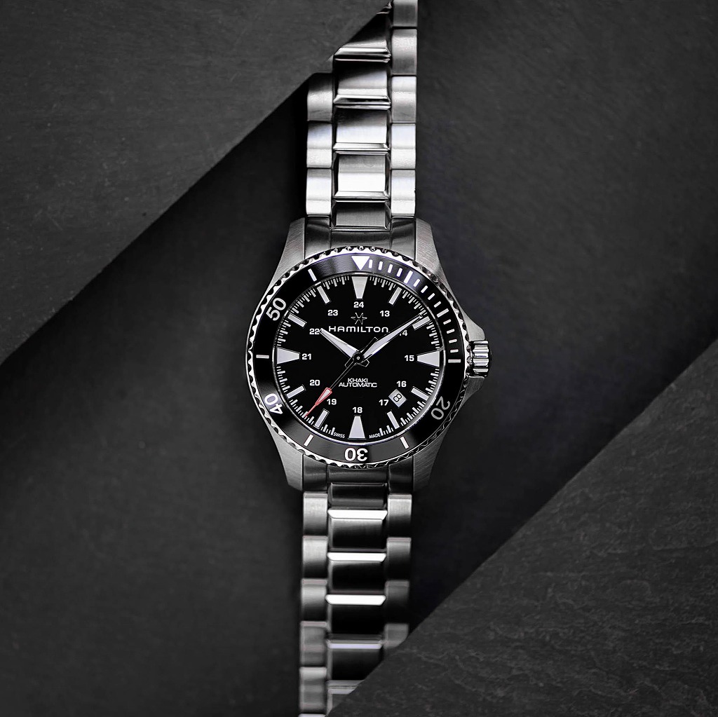 H82335131 カーキ ネイビー Scuba Auto HAMILTON ハミルトン