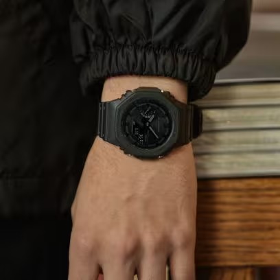 カシオ CASIO G-SHOCK GA-B2100-1A1JF ANALOG-DIGITAL 2100 Series