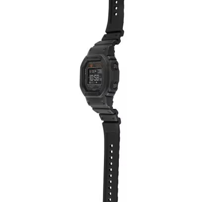 カシオ CASIO G-SHOCK DW-H5600-1JR G-SQUAD 5600 SERIES