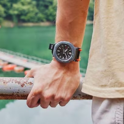 カシオ CASIO PRJ-B001B-2JF Hiker Line