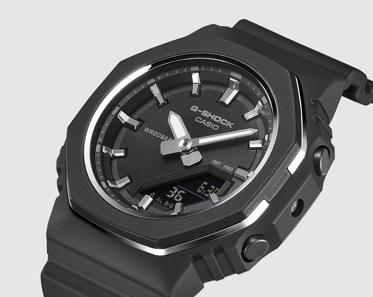 カシオ CASIO G-SHOCK GMA-P2110-1AJF ANALOG-DIGITAL WOMEN