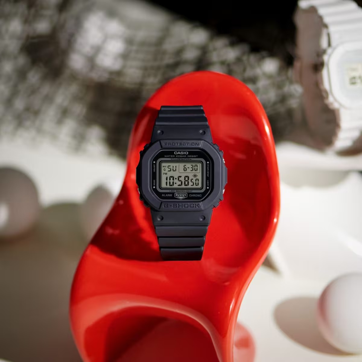 カシオ CASIO G-SHOCK GMD-S5600BA-1JF DIGITAL WOMEN