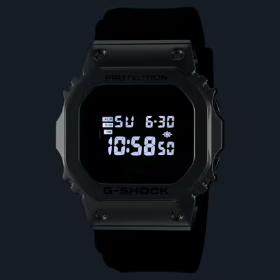 カシオ CASIO GM-5600U-1JF DIGITAL 5600 SERIES
