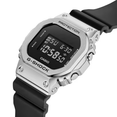 カシオ CASIO GM-5600U-1JF DIGITAL 5600 SERIES