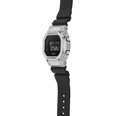 カシオ CASIO GM-5600U-1JF DIGITAL 5600 SERIES