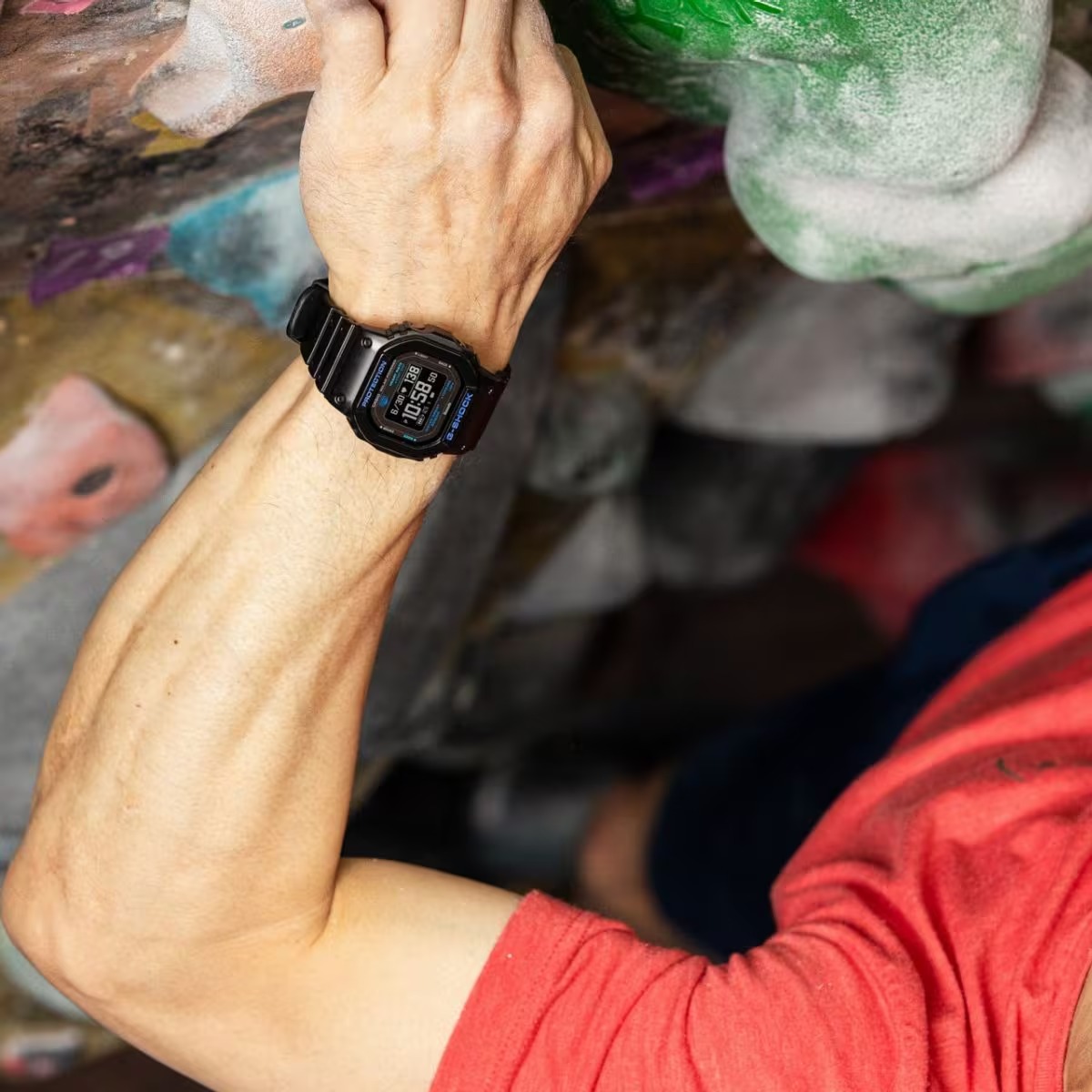 カシオ CASIO G-SHOCK DW-H5600-1A2JR G-SQUAD 5600 SERIES