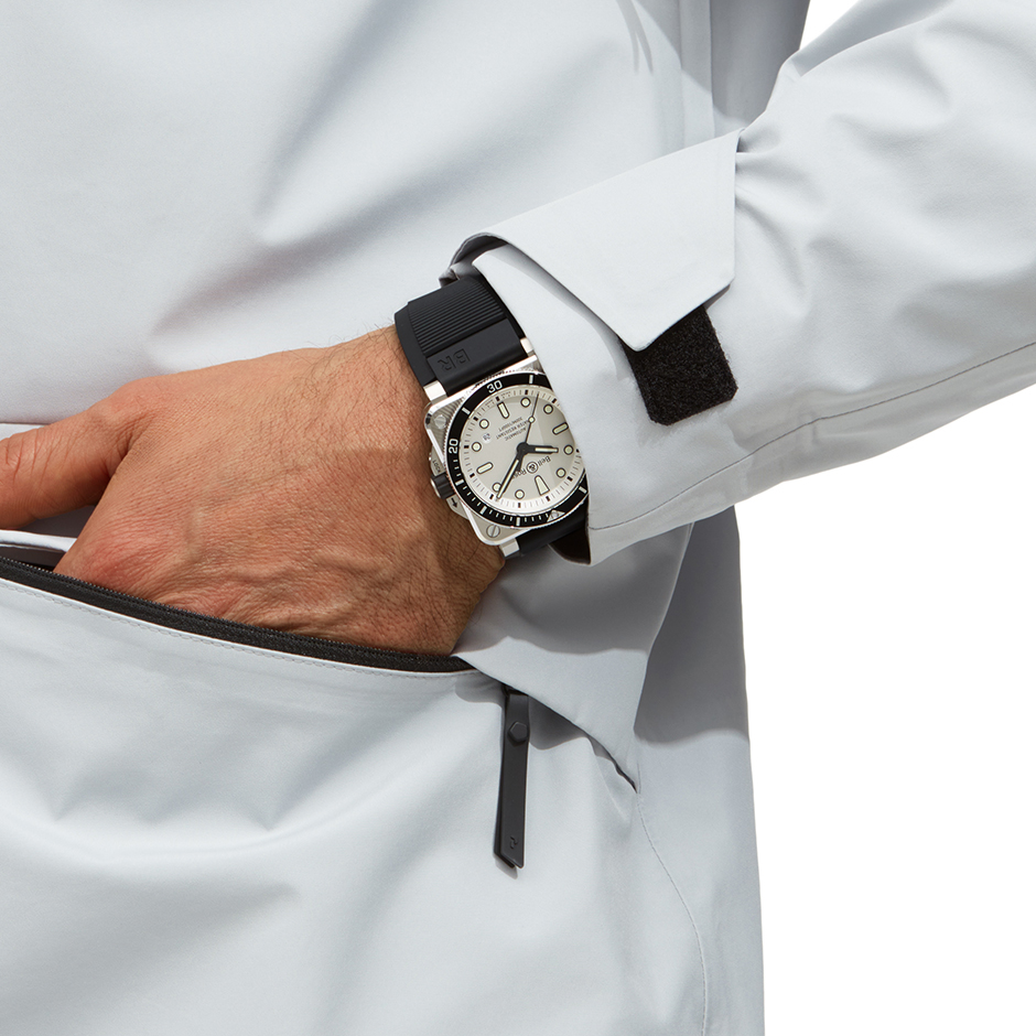 BR 03-92 DIVER WHITE BR0392-D-WH-ST/SRB Bell&Ross ベルアンドロス